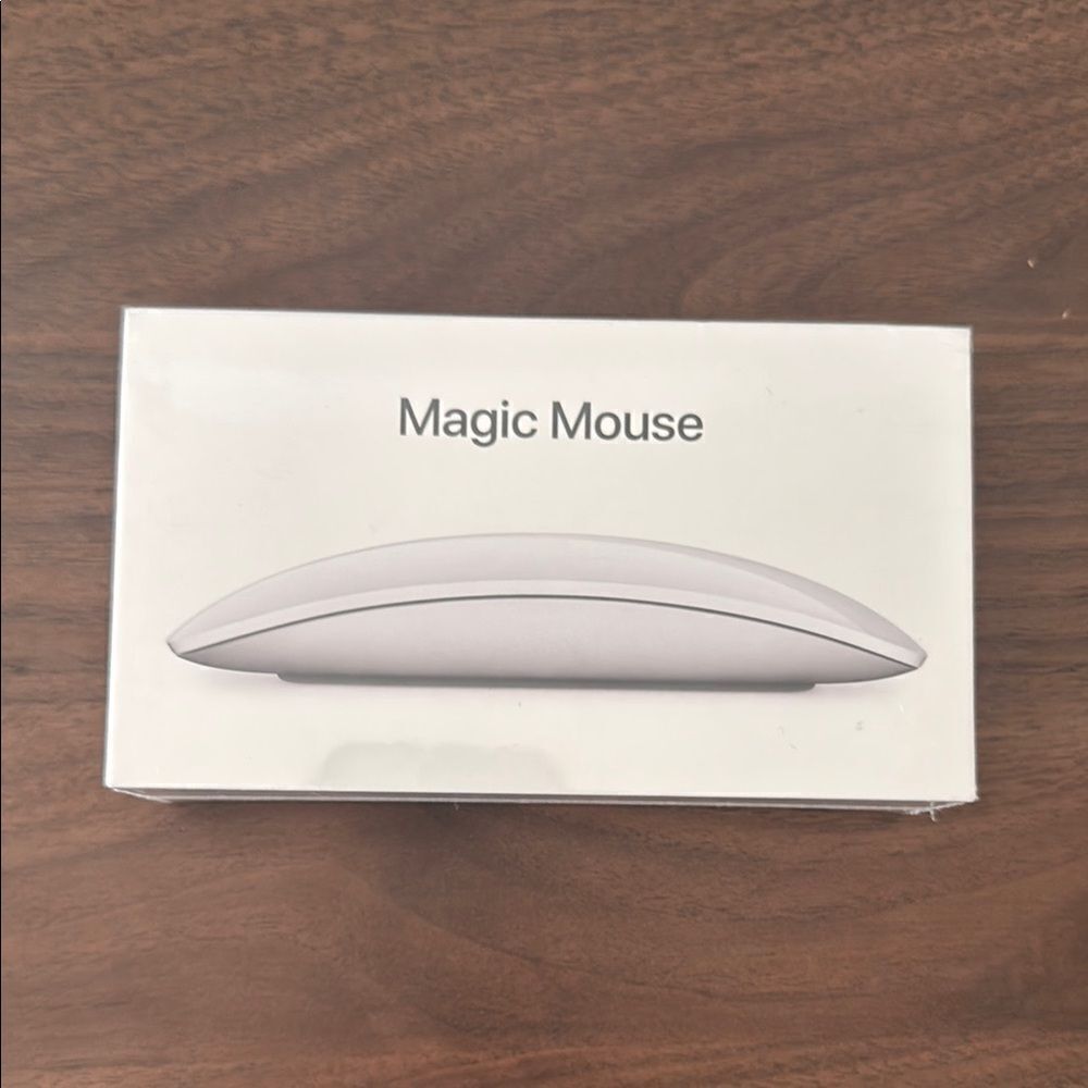 New in box Apple Magic Mouse 3 Rechargeable Wireless (White)